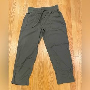 lululemon joggers